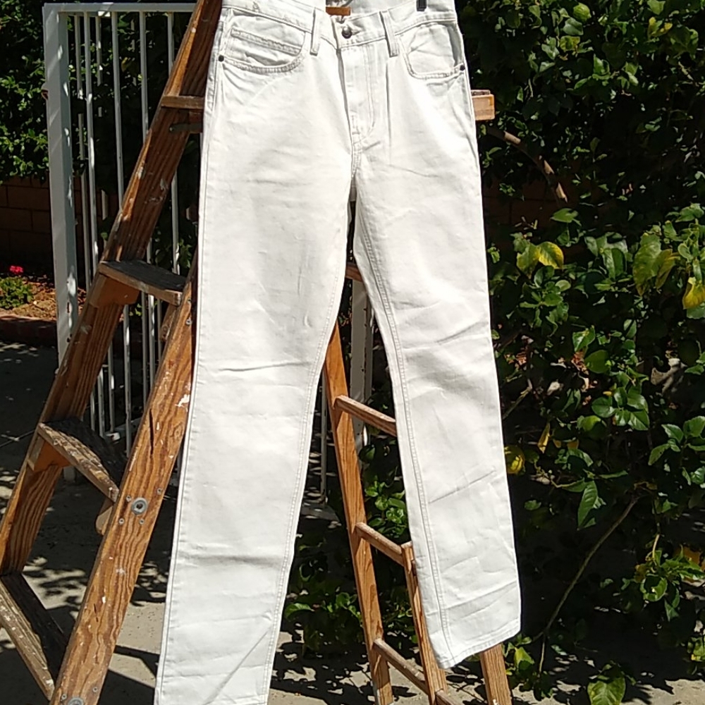 Joe's White Wash The Brixton Fit Jeans NEW